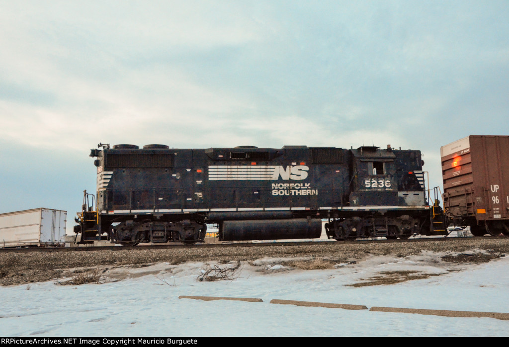 NS GP38-2 Locomotive making moves in the yard